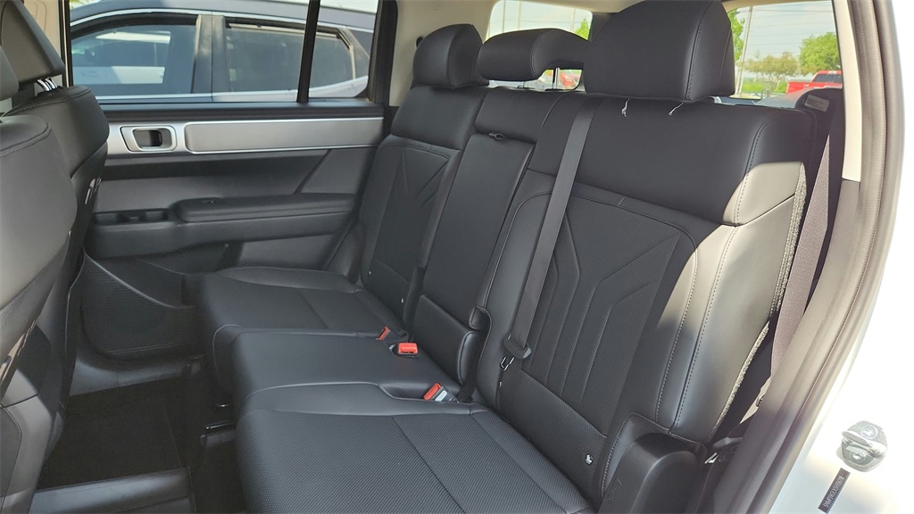 2026 Hyundai Santa Fe SEL photo 26
