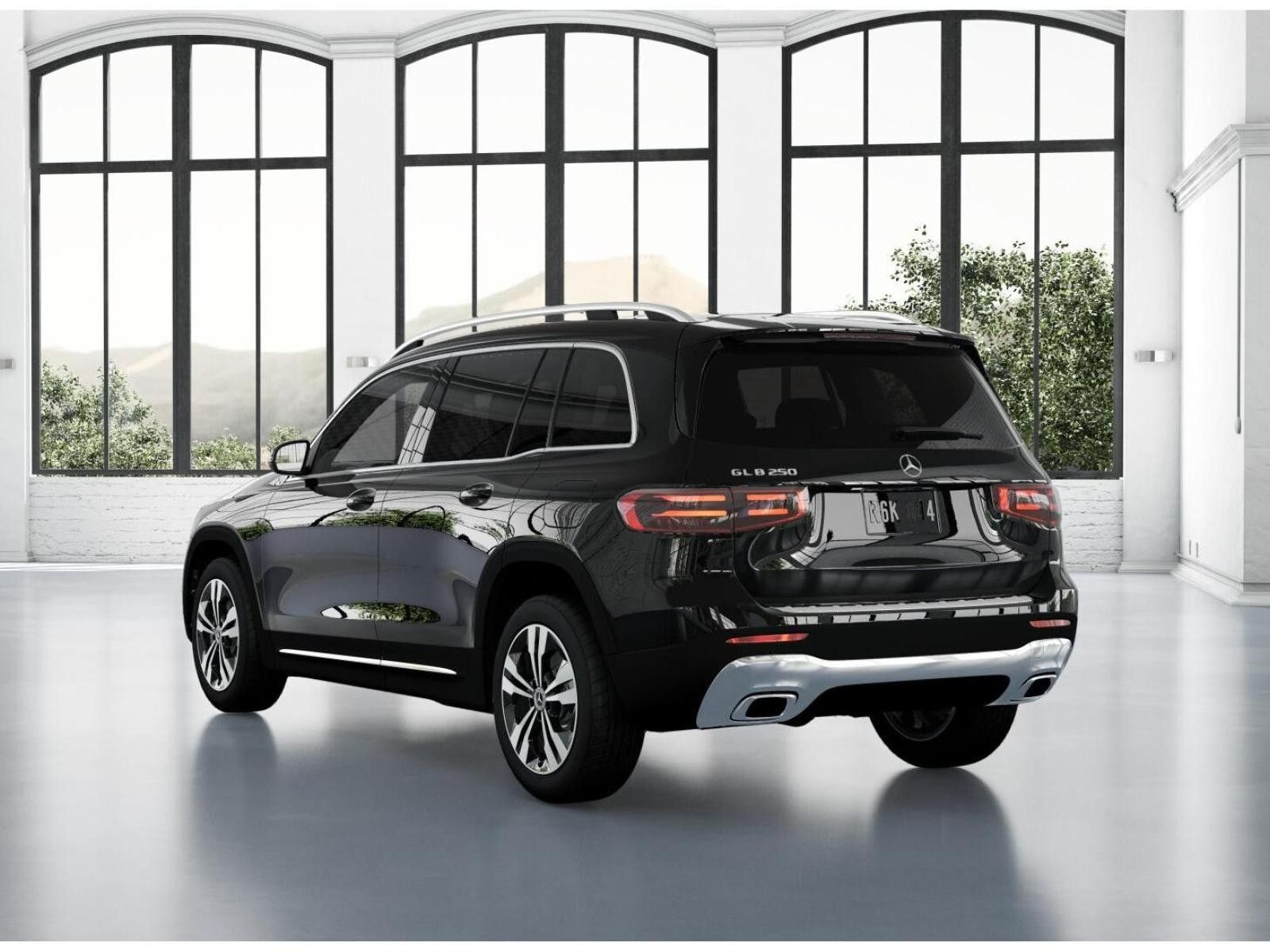 2025 Mercedes Benz GLB 250 photo 28
