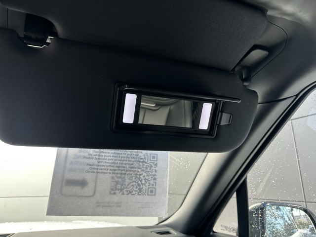 2025 Land Rover Range Rover SV photo 8