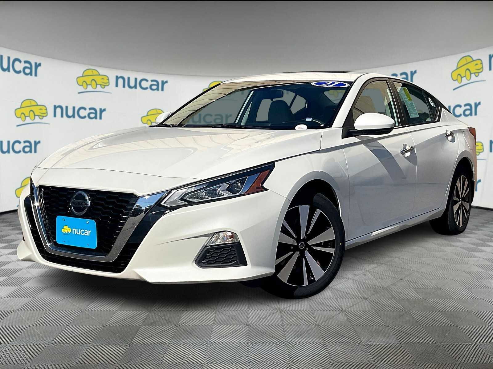2021 Nissan Altima 2.5 SV photo 2