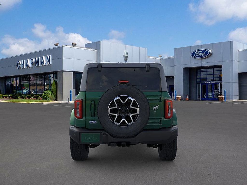 2025 Ford Bronco Outer Banks photo 3