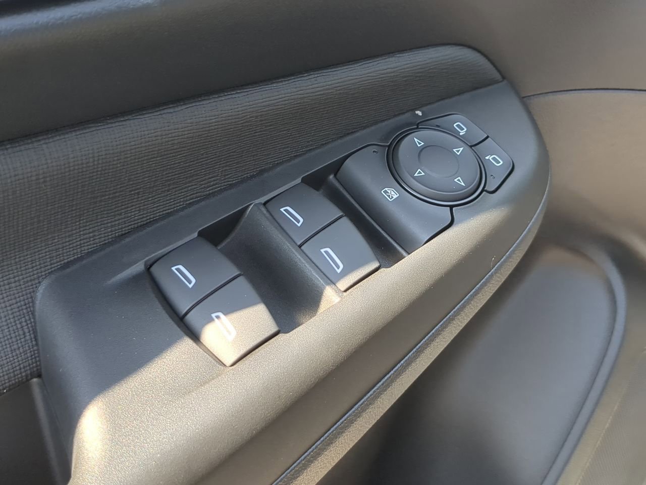 2025 Buick Envista Preferred photo 16