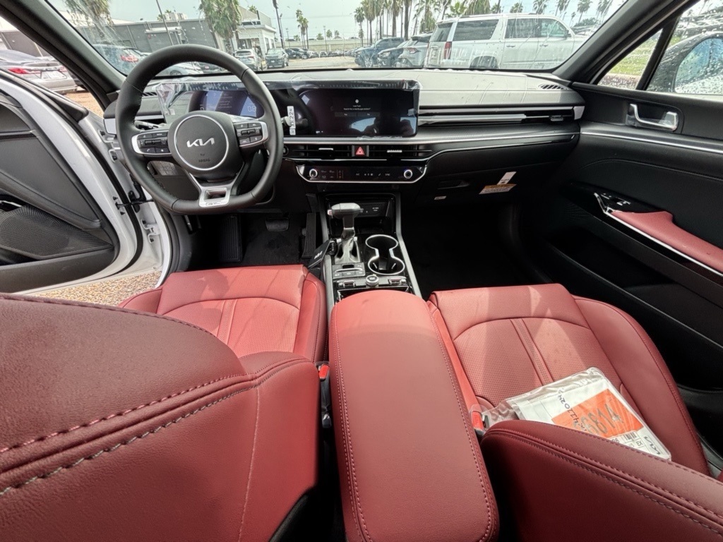2026 Kia K5 GT-Line photo 10