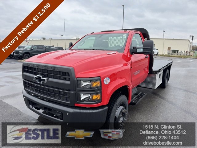 2024 Chevrolet Silverado 4500 Medium Duty Chassis Cab Work Truck's photo