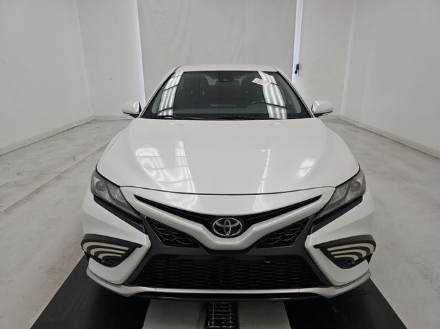 2021 Toyota Camry XSE photo 10