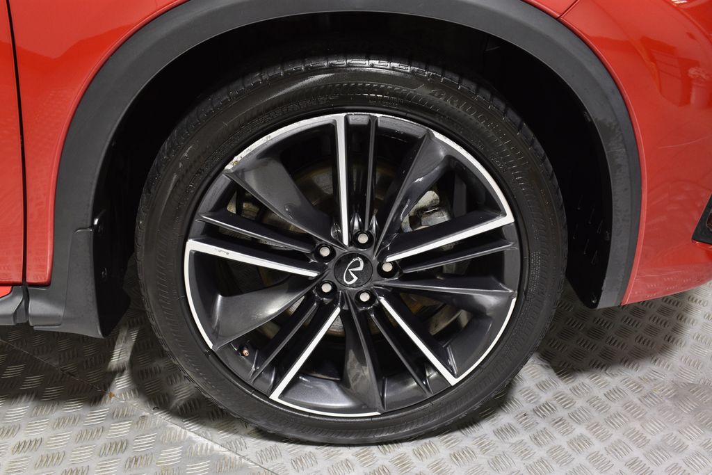 2022 Infiniti QX55 Essential photo 36