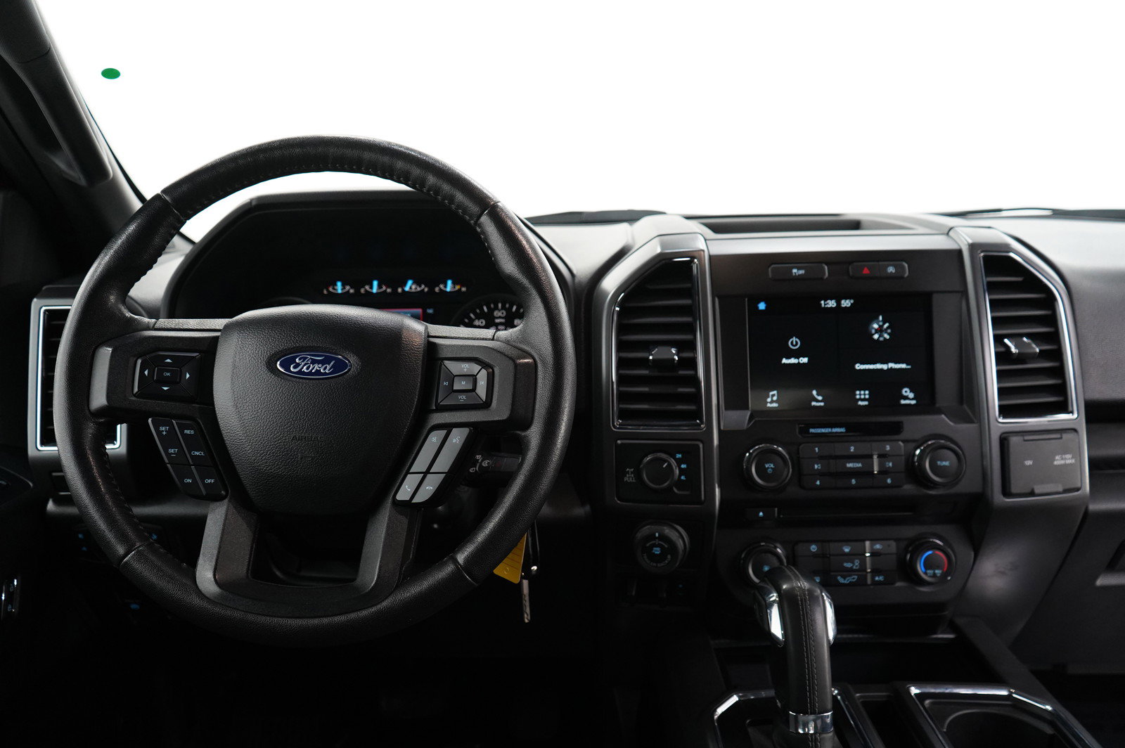 2018 Ford F-150 XLT photo 12