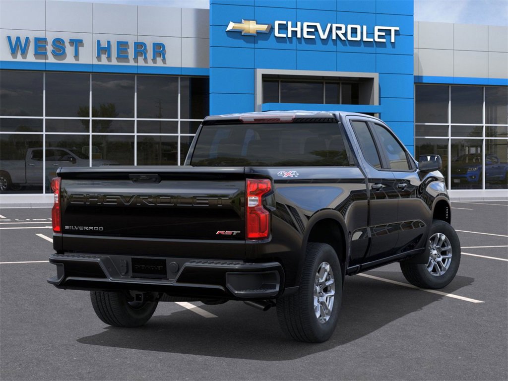 2026 Chevrolet Silverado 1500 RST photo 3
