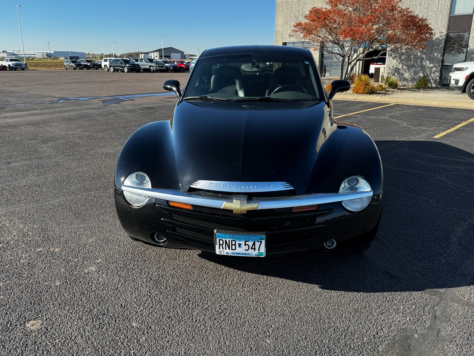 2004 Chevrolet SSR Base photo 2