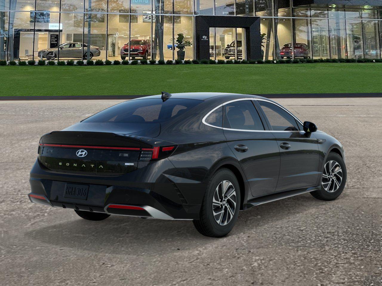 2026 Hyundai Sonata Hybrid photo 4