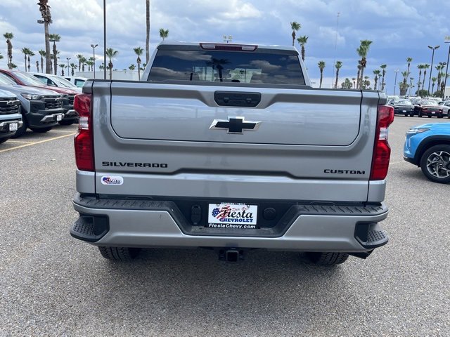2026 Chevrolet Silverado 1500 Custom photo 6