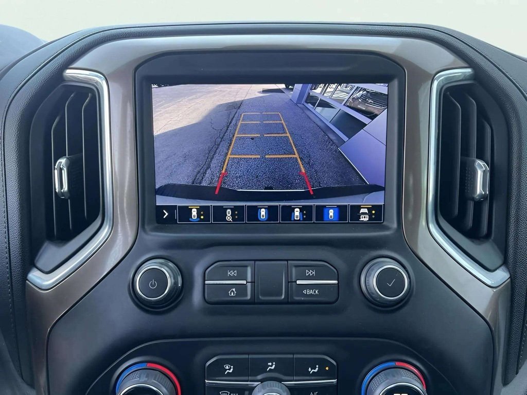 2023 Chevrolet Silverado 2500HD High Country photo 13