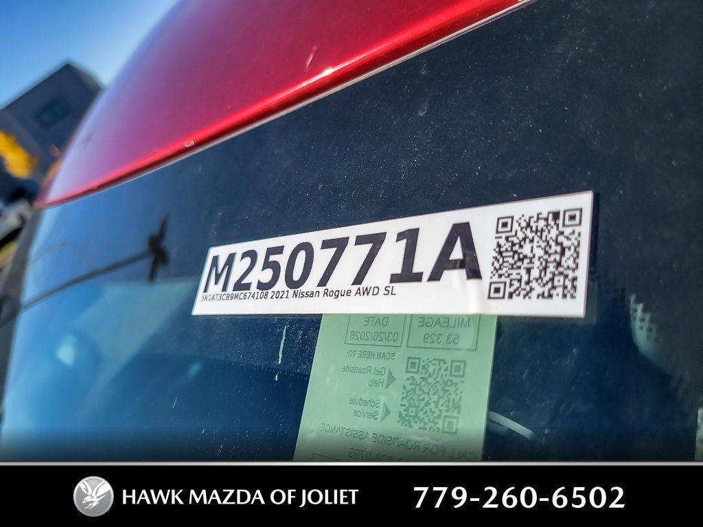 2021 NISSAN ROGUE - Image 24