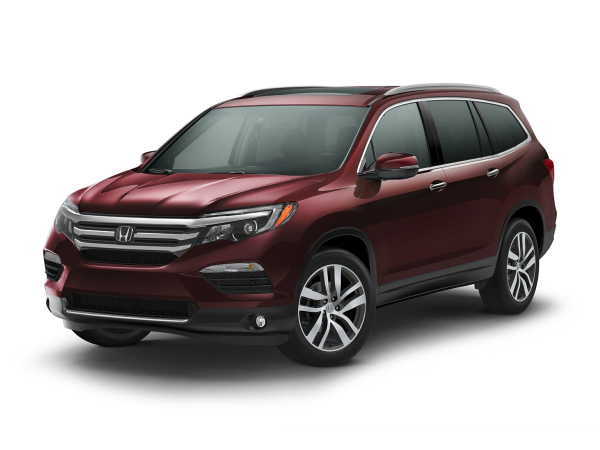 2018 Honda Pilot Elite's photo