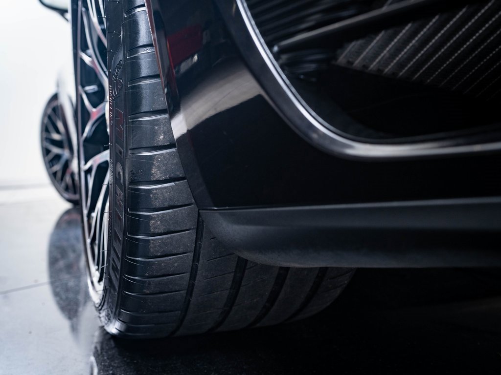2015 Porsche 911 Turbo S photo 36