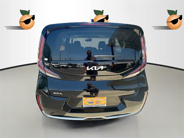 2023 Kia Soul GT-Line photo 6