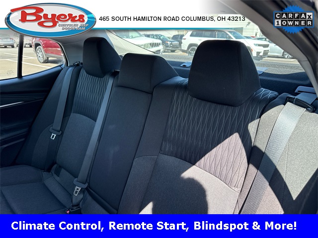 2025 Toyota Camry LE photo 3