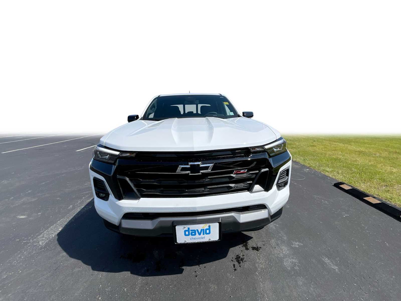 2025 Chevrolet Colorado Z71 photo 3