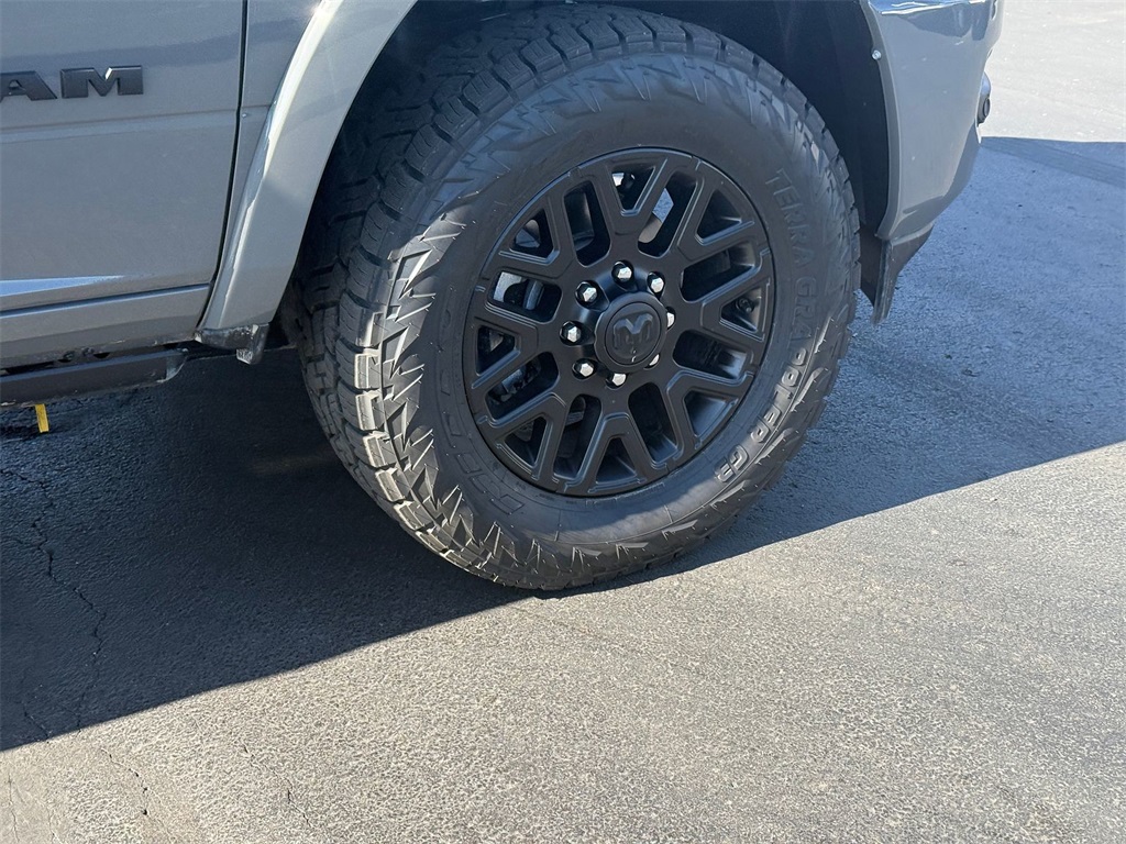 2026 Ram 2500 Limited photo 4