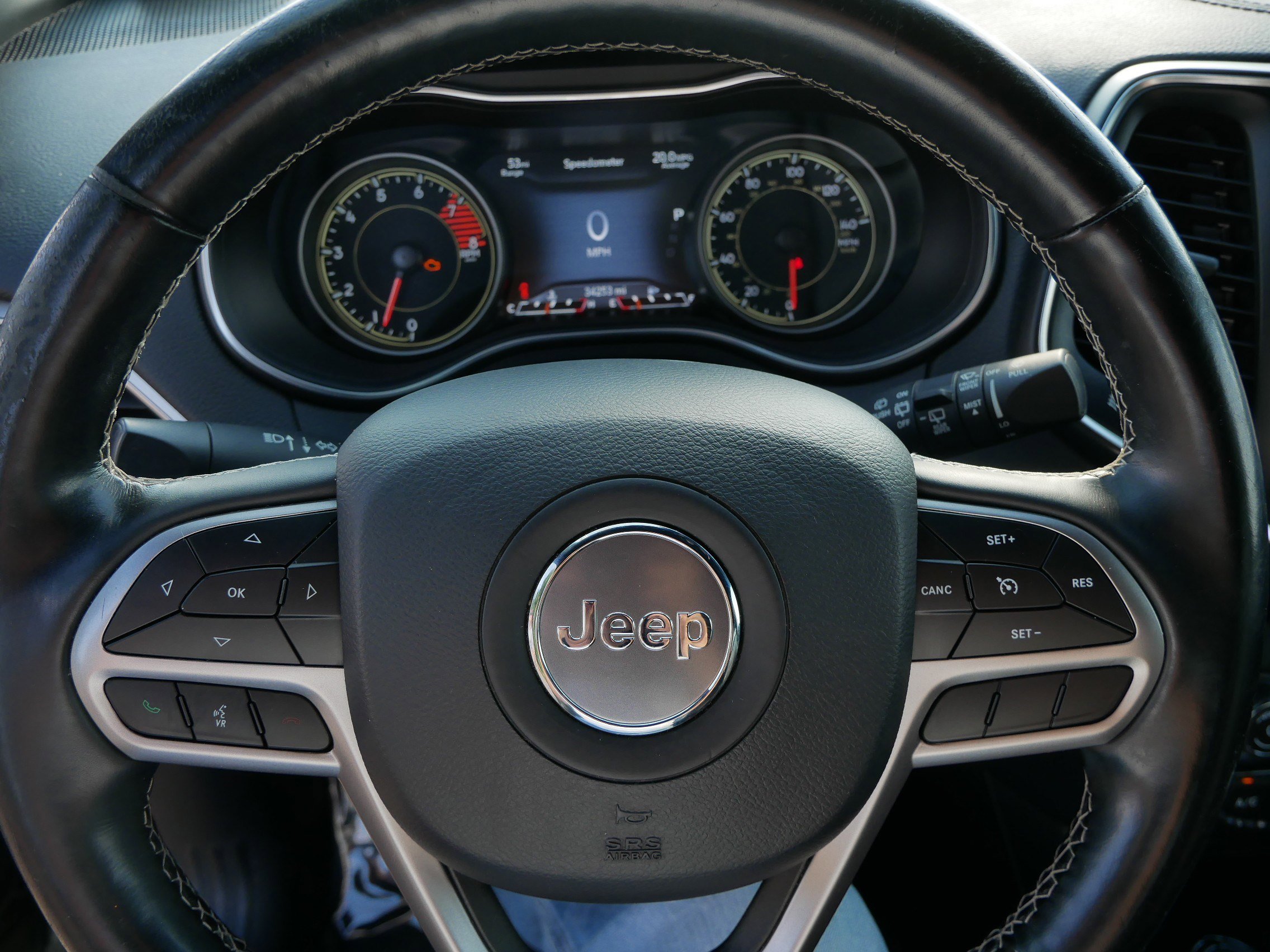 2021 Jeep Cherokee Altitude Latitude Lux photo 24