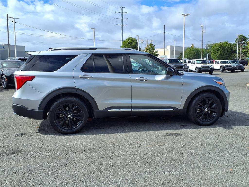 2024 Ford Explorer Limited photo 21