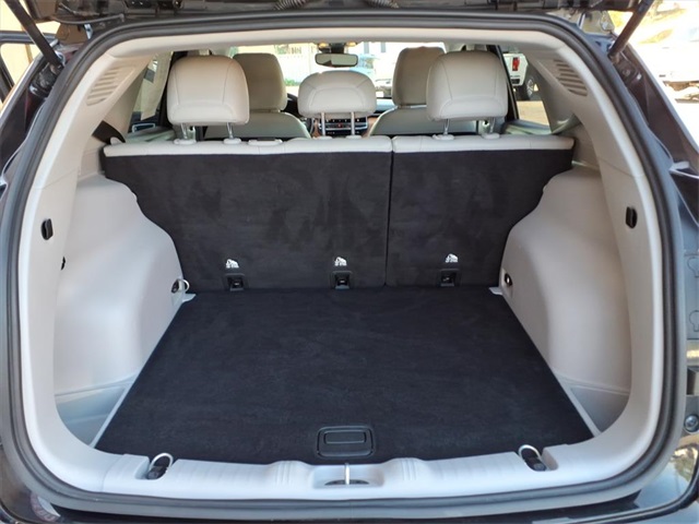 2022 Jeep Compass Limited photo 10