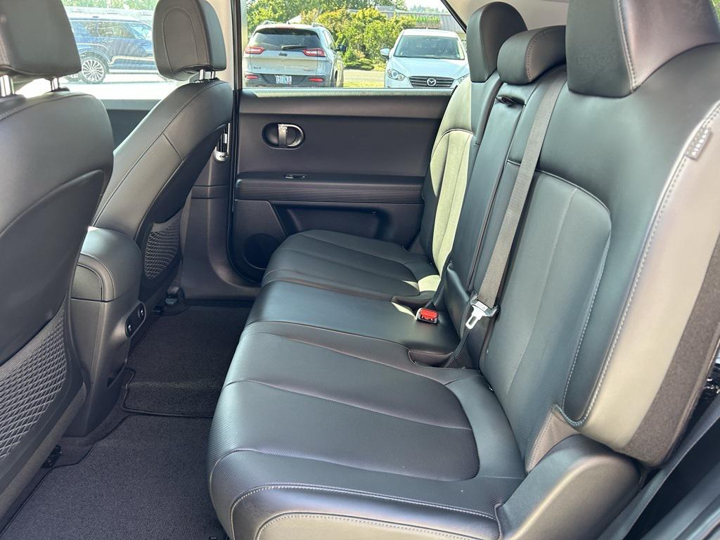 2025 Hyundai Ioniq 5 SEL photo 24