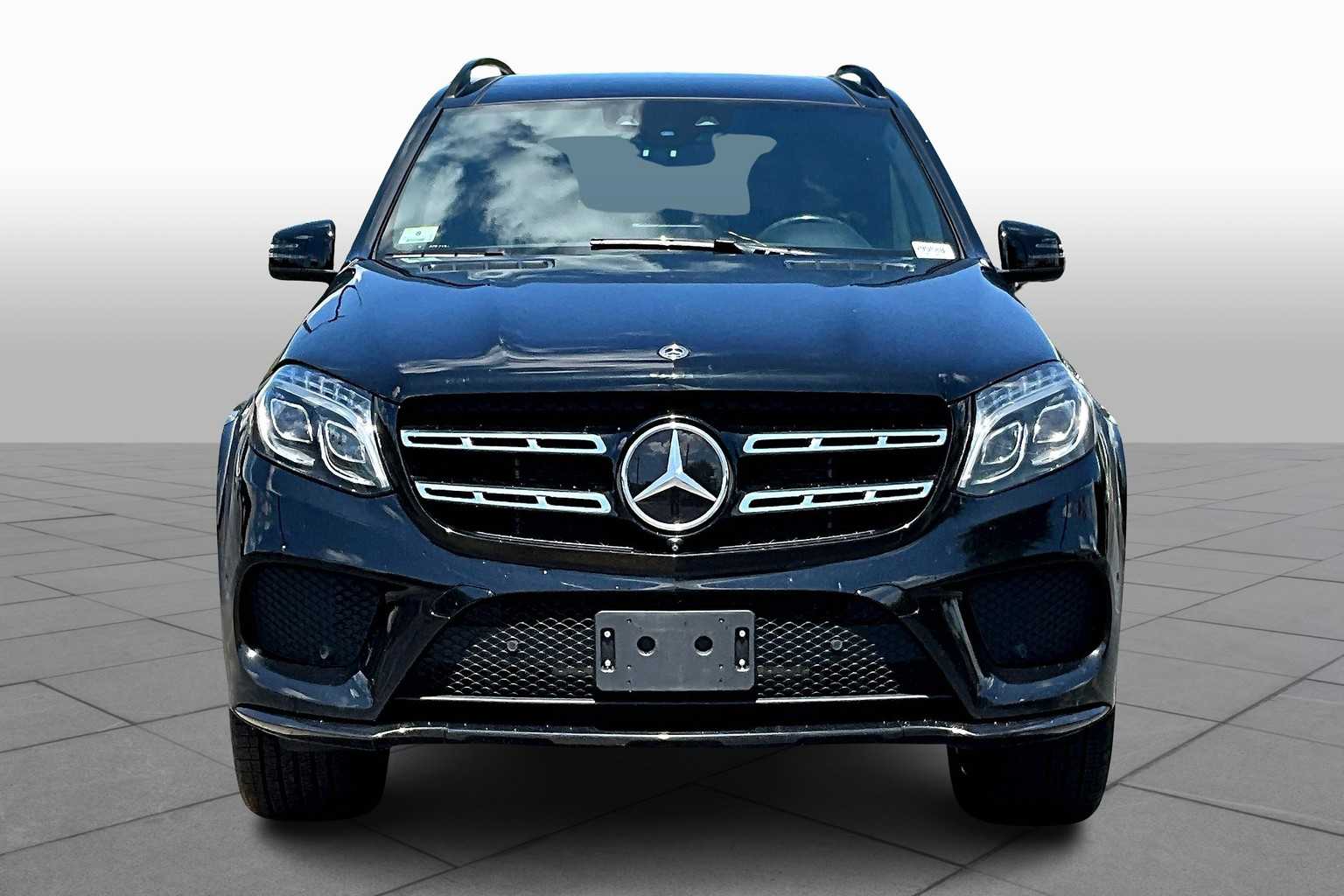 2018 Mercedes Benz GLS 550 4MATIC photo 3