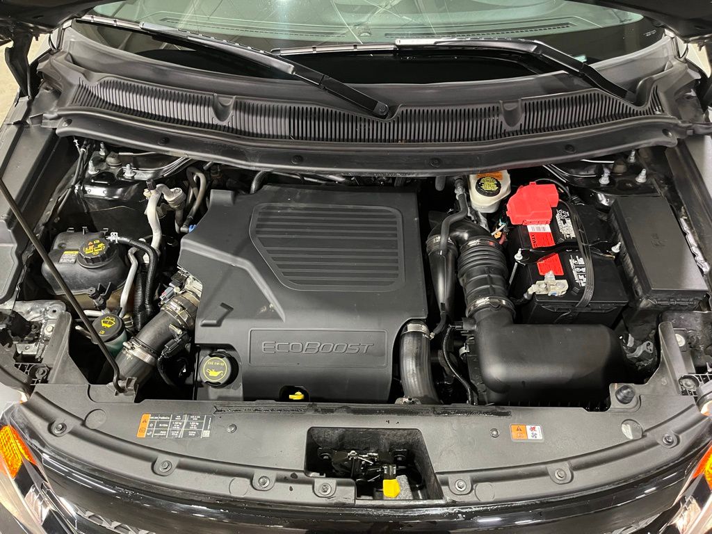 2015 Ford Explorer Sport photo 3