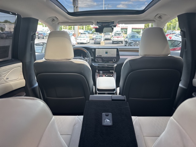 2025 Lexus RX 350 Luxury photo 50