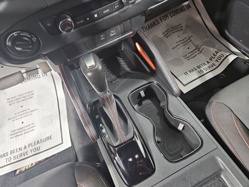 2023 Nissan Frontier PRO-4X photo 19