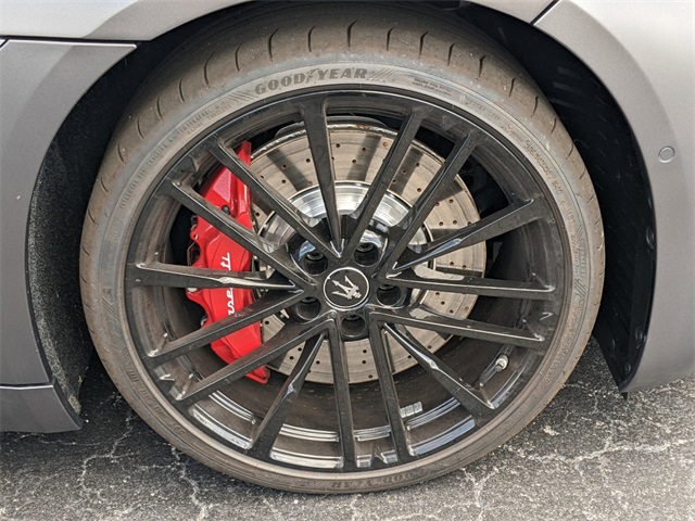 2024 Maserati Granturismo Modena photo 8