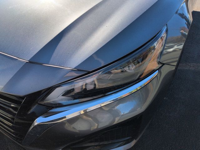 2023 Nissan Altima 2.5 SV photo 3