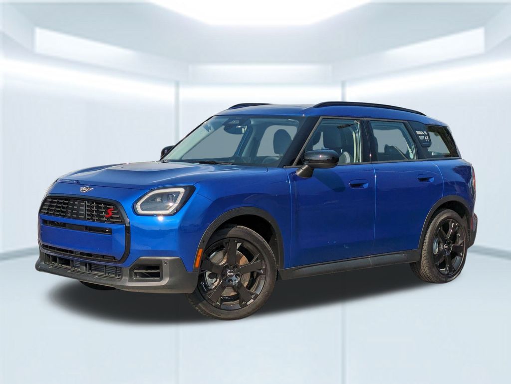 2025 MINI Countryman S's photo