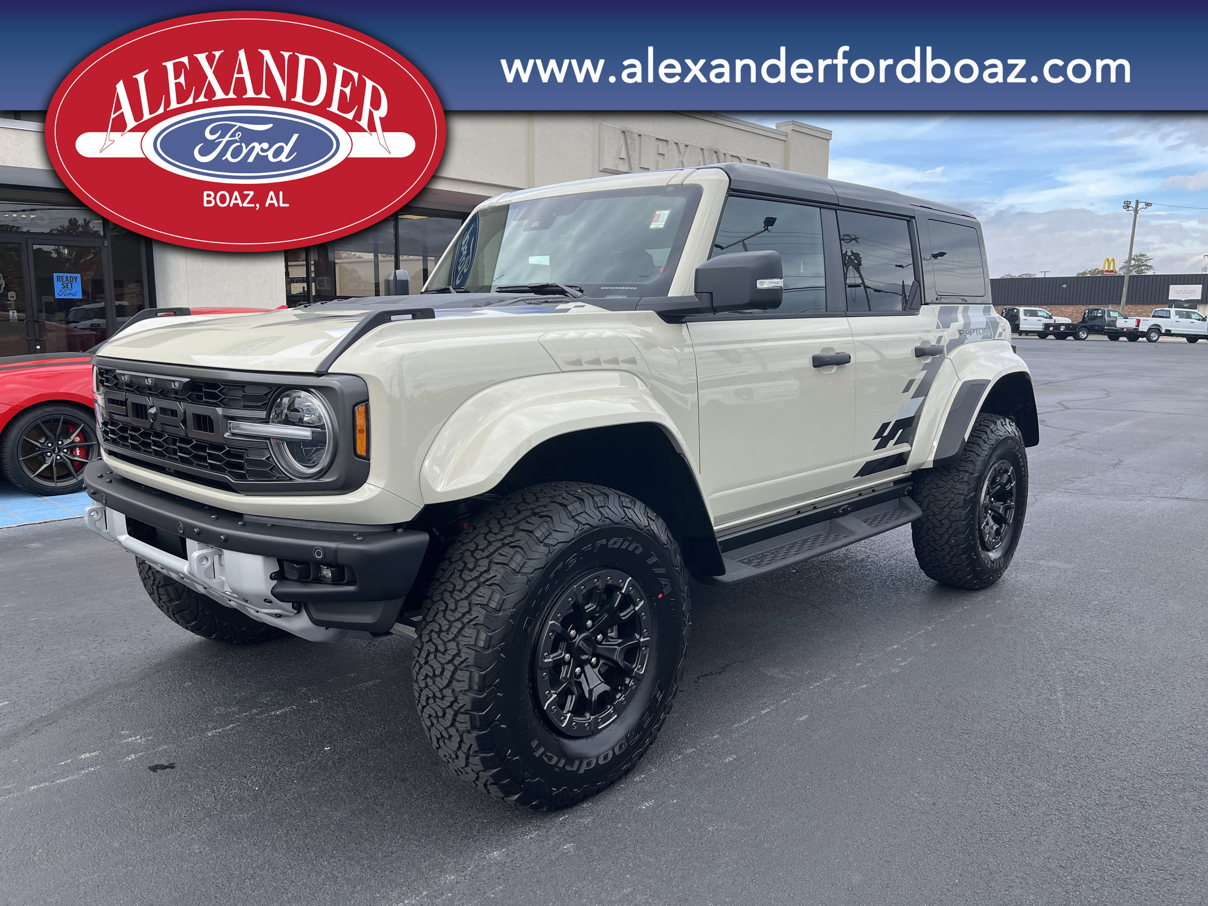 2025 Ford Bronco 4-Door Raptor's photo