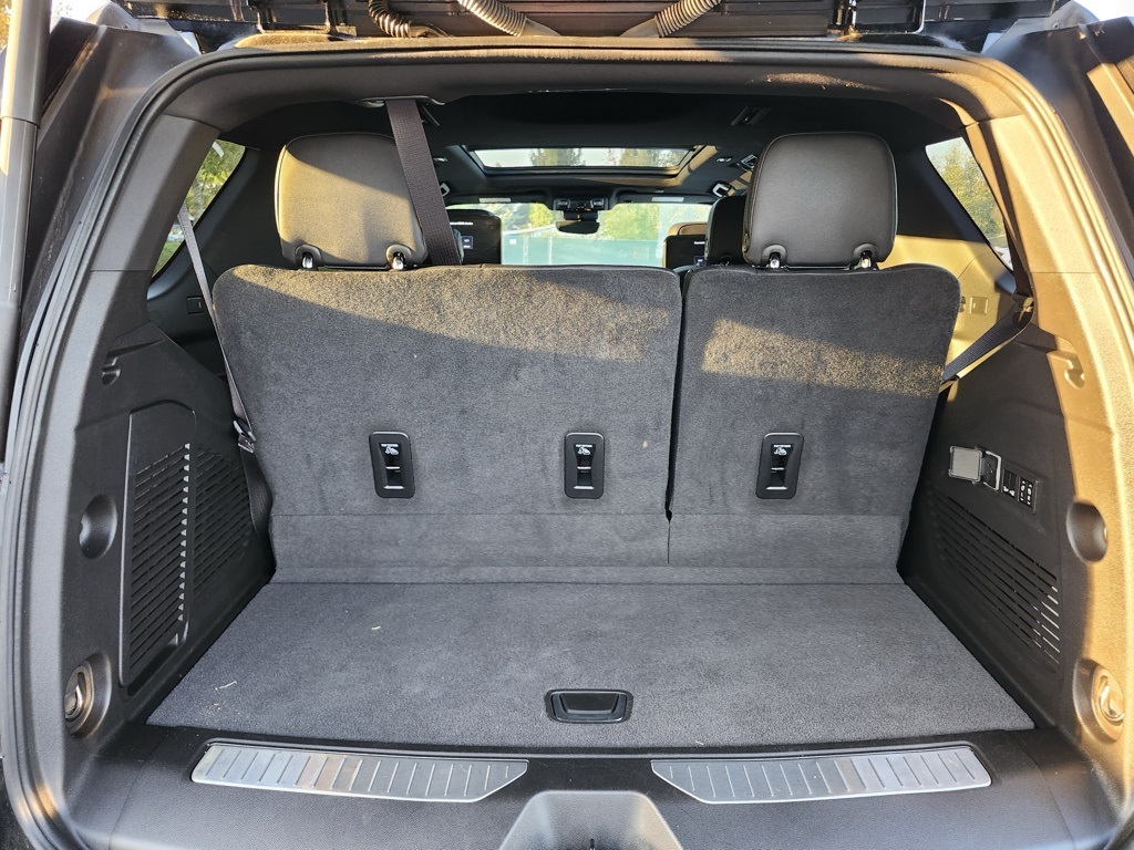 2023 Chevrolet Tahoe High Country photo 28