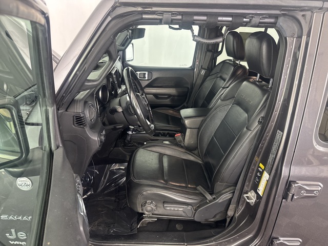 2021 Jeep Wrangler Unlimited Sahara photo 17