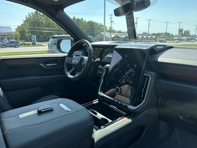 2025 Gmc Yukon XL Denali photo 8