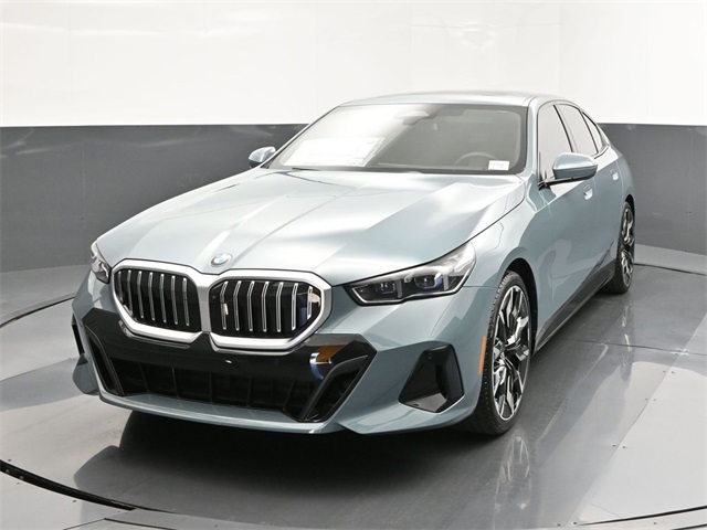 2024 BMW 5 Series 530i's photo