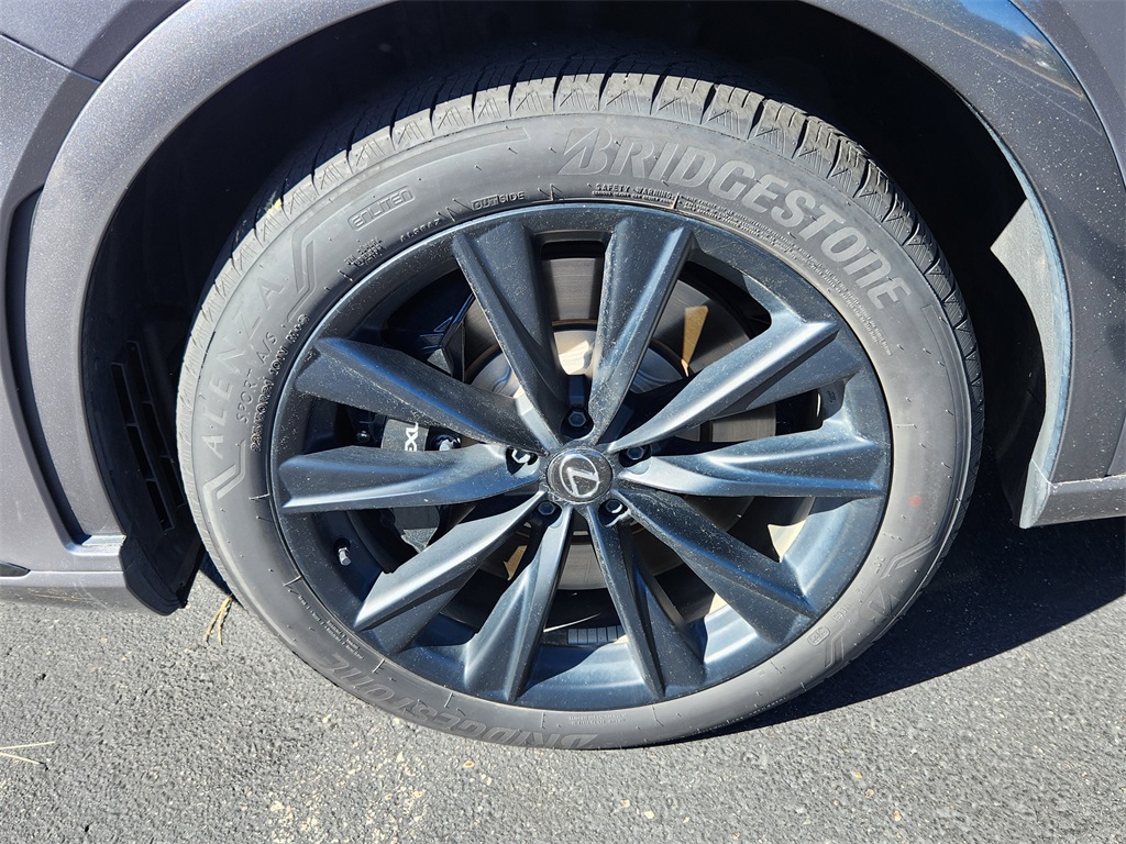 2023 Lexus RX 500h F SPORT Performance photo 19