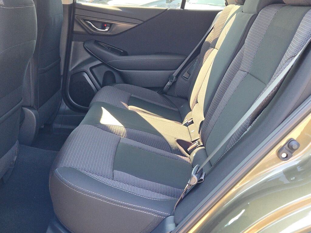 2025 Subaru Outback Premium photo 10