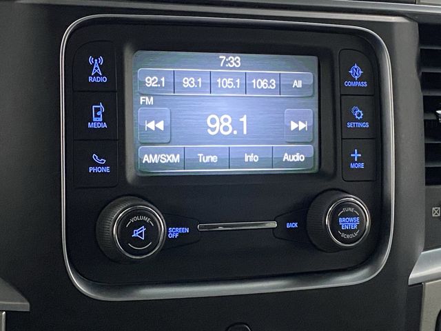 2018 Ram 1500 SLT photo 15