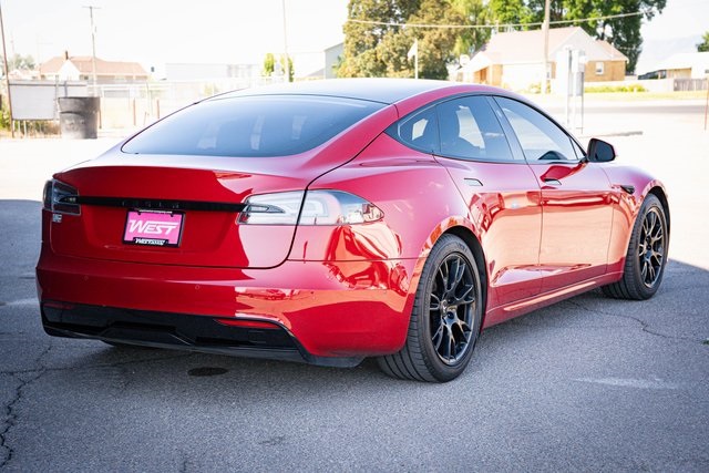 2021 Tesla Model S Plaid photo 8