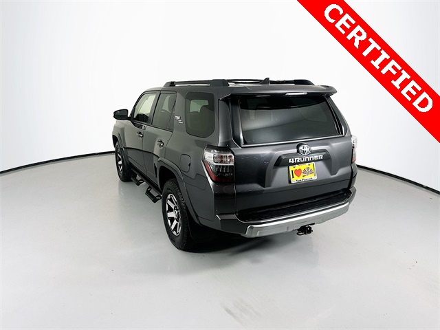 2021 Toyota 4Runner TRD Off-Road Premium photo 3