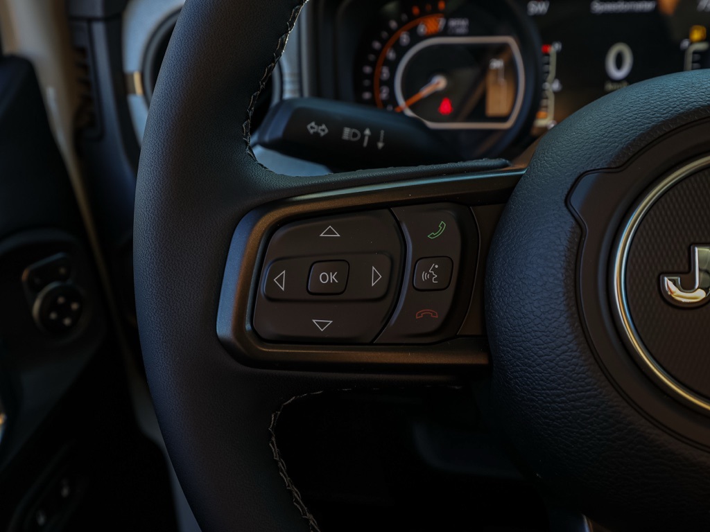 New 2026 Bright White Clear-Coat Exterior Paint Jeep Willys image 24