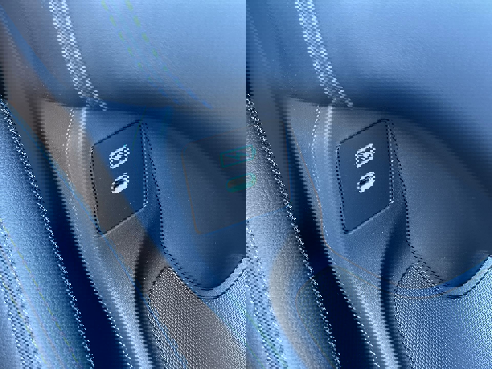 2026 Honda HR-V EX-L photo 24