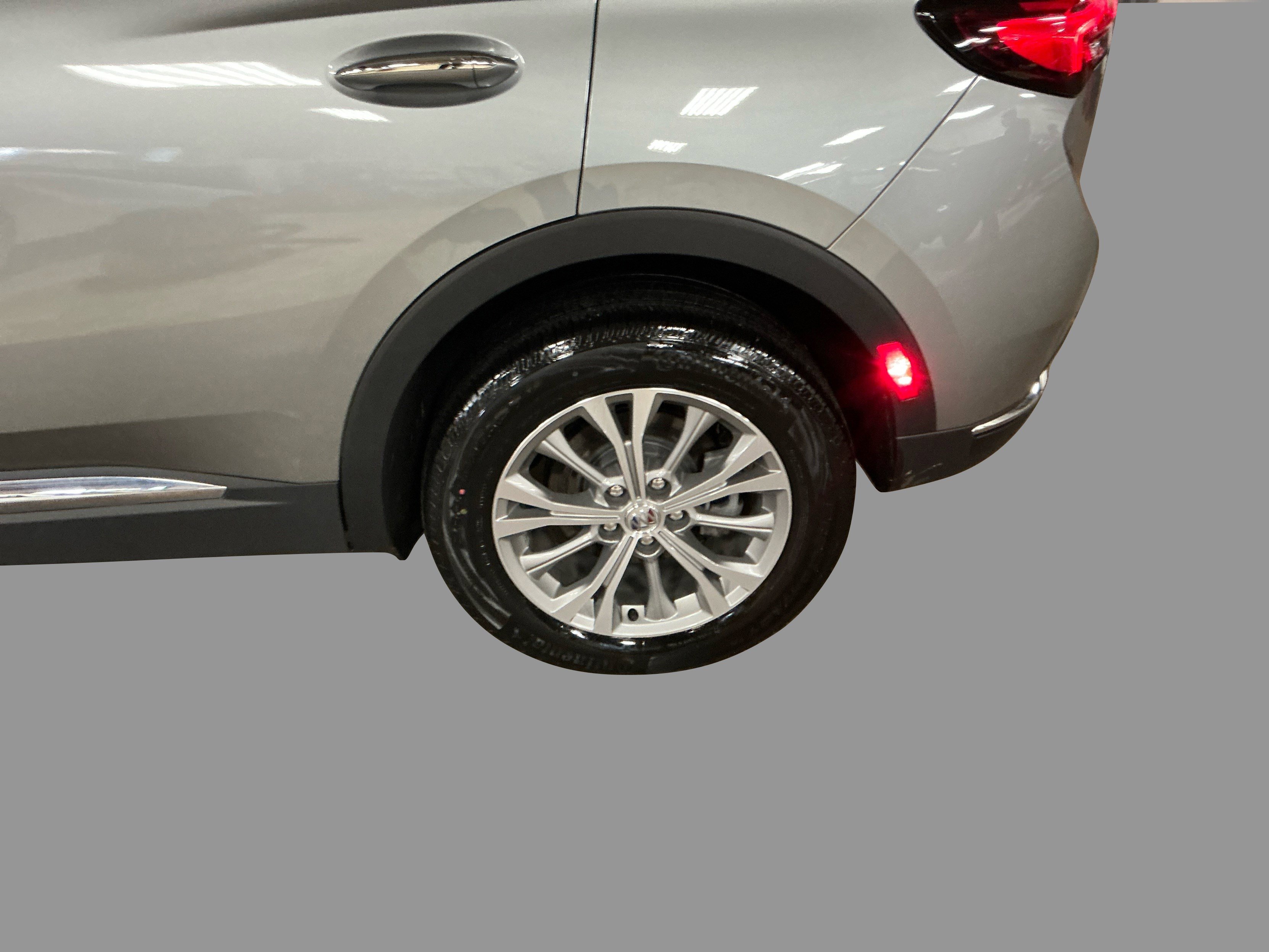 2023 Buick Envision Preferred photo 10