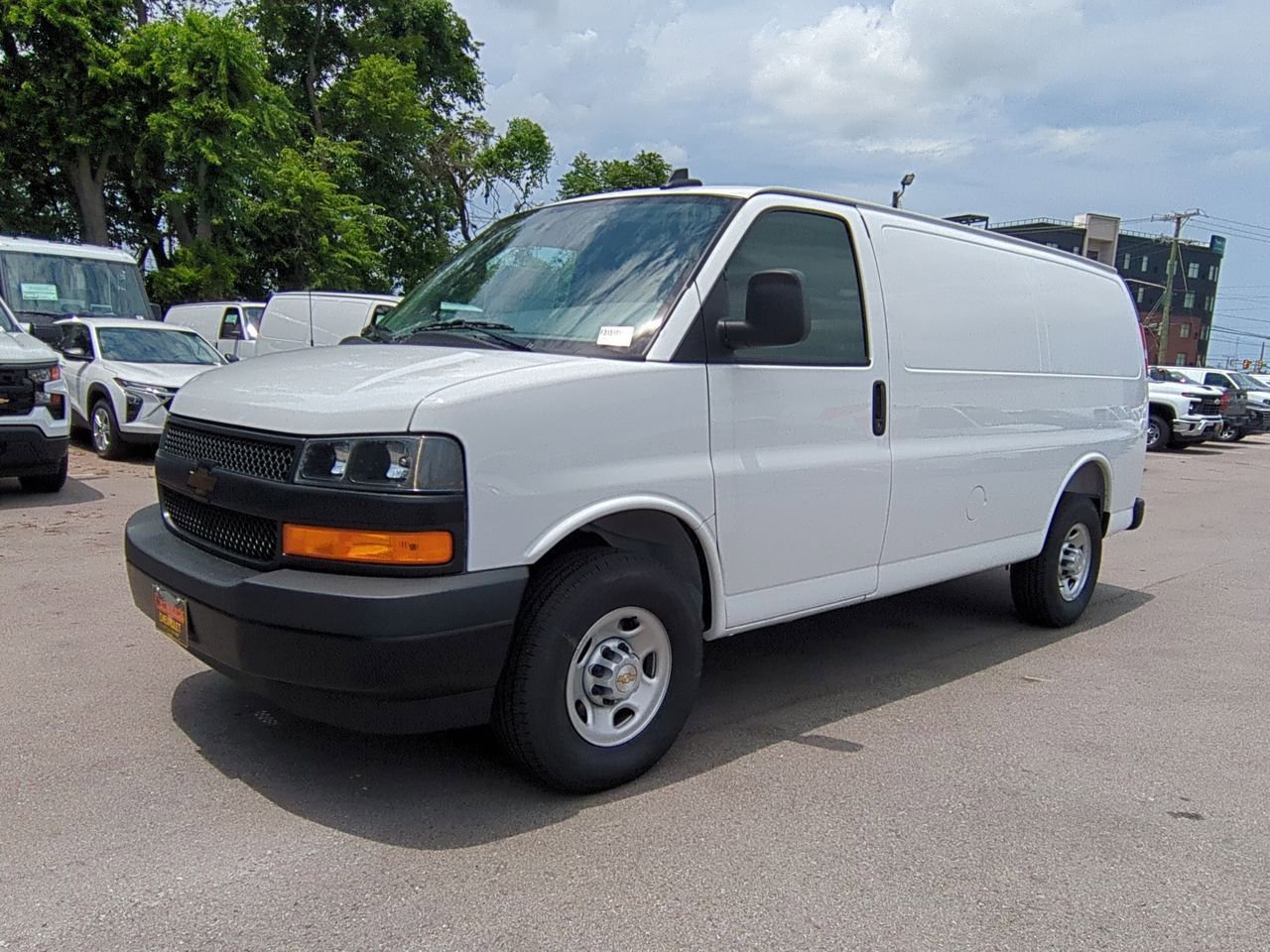 2025 Chevrolet Express Cargo Work Van's photo