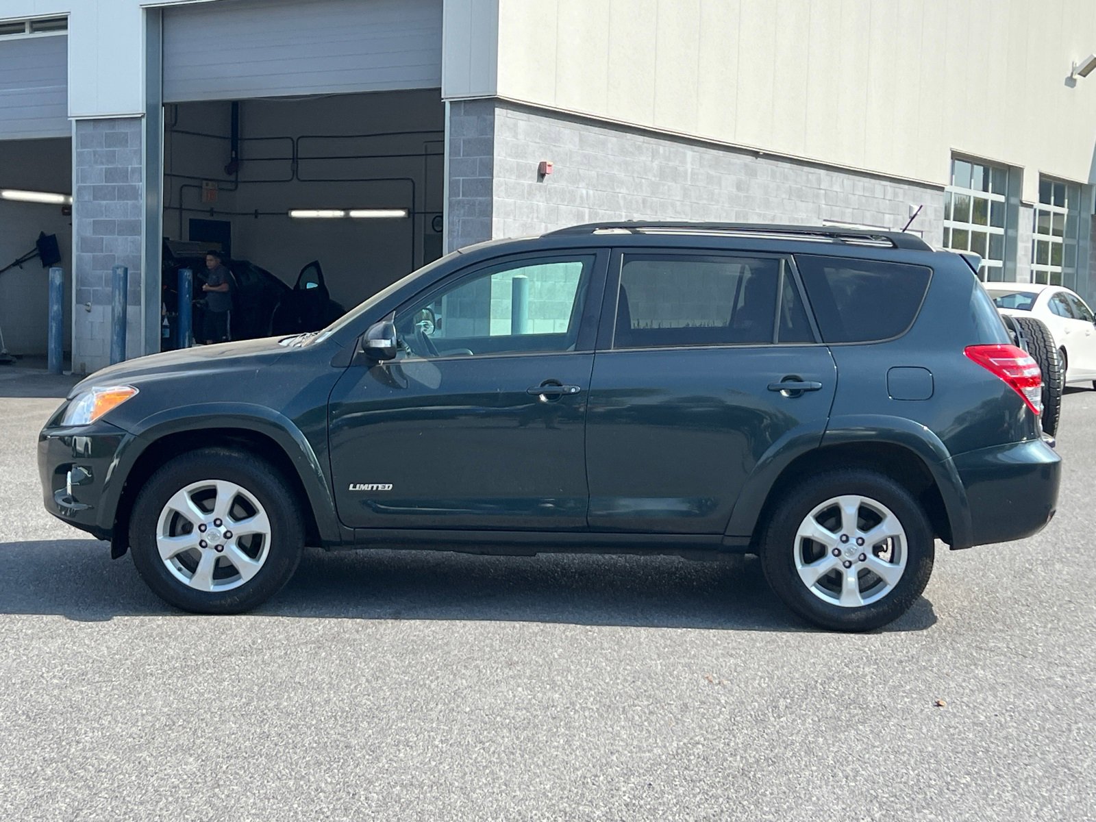 2012 Toyota RAV4 Limited photo 3