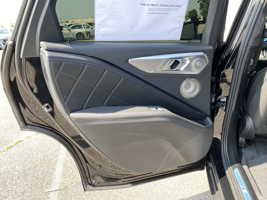 2025 Bmw XM Label Red photo 6